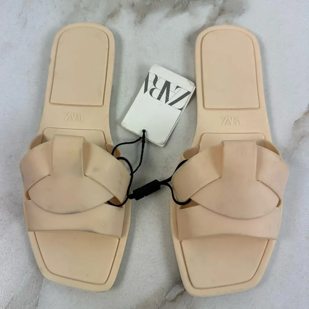 NWT Zara Women's Beige Rubberized Criss Cross Slip On Sandals Slides Flats, 6.5 - Picture 3 of 11
